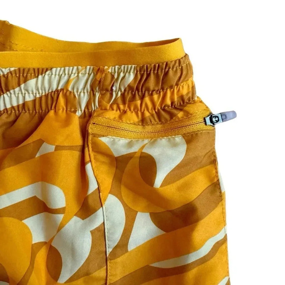 Nike Swoosh Dri-Fit Gold Yellow Running Shorts Training XS - Picture 3 of 7